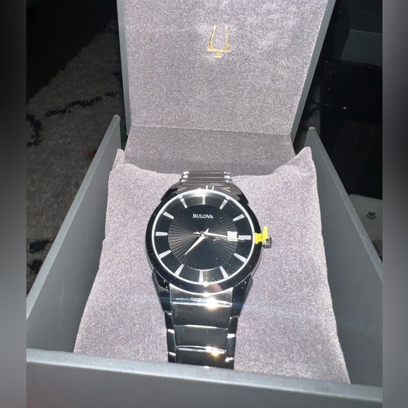 Bulova Men's 3-Hand Calendar Date Quartz Watch, Patterned Dial, 38mm - Picture 1 of 12